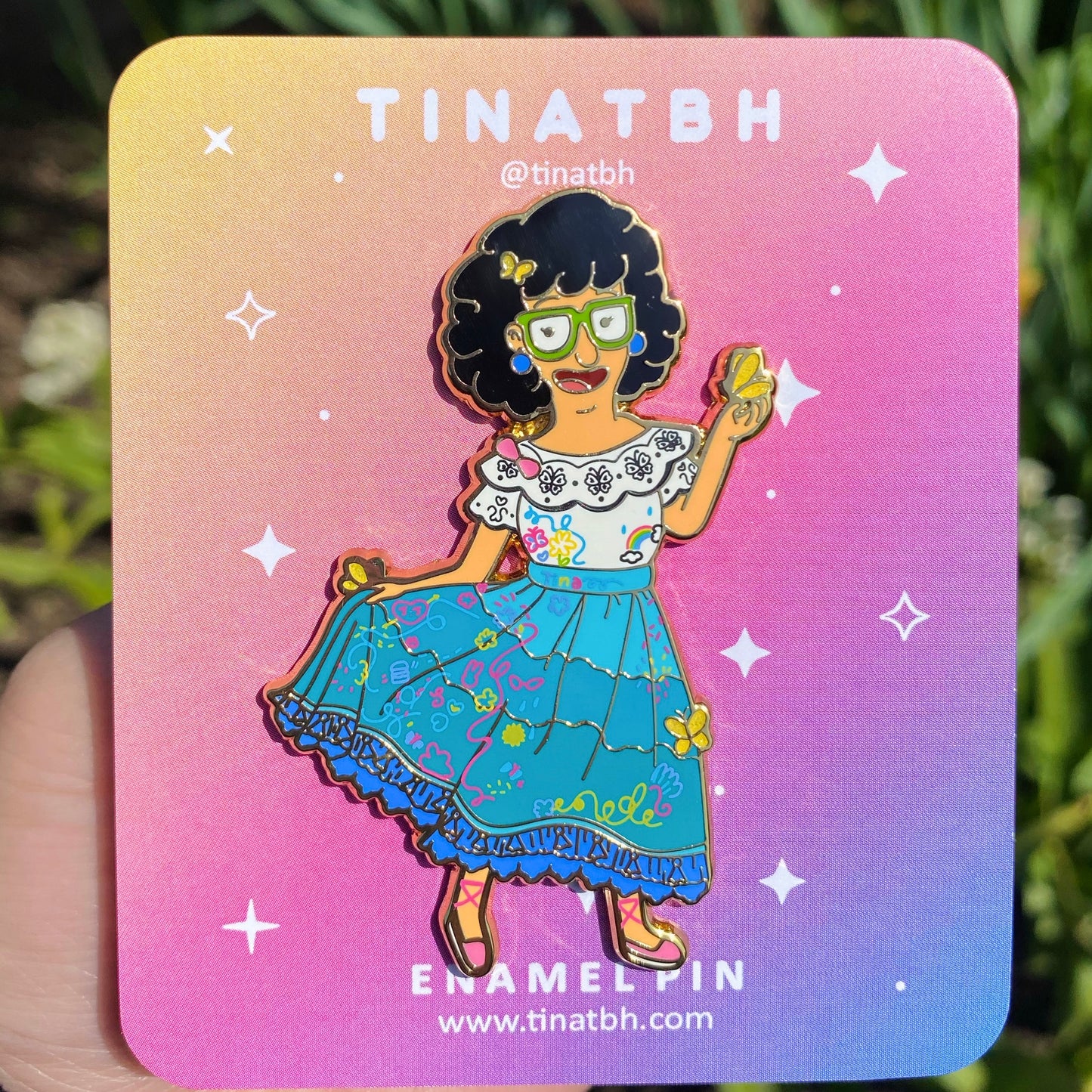 Tinabel Enamel Pin